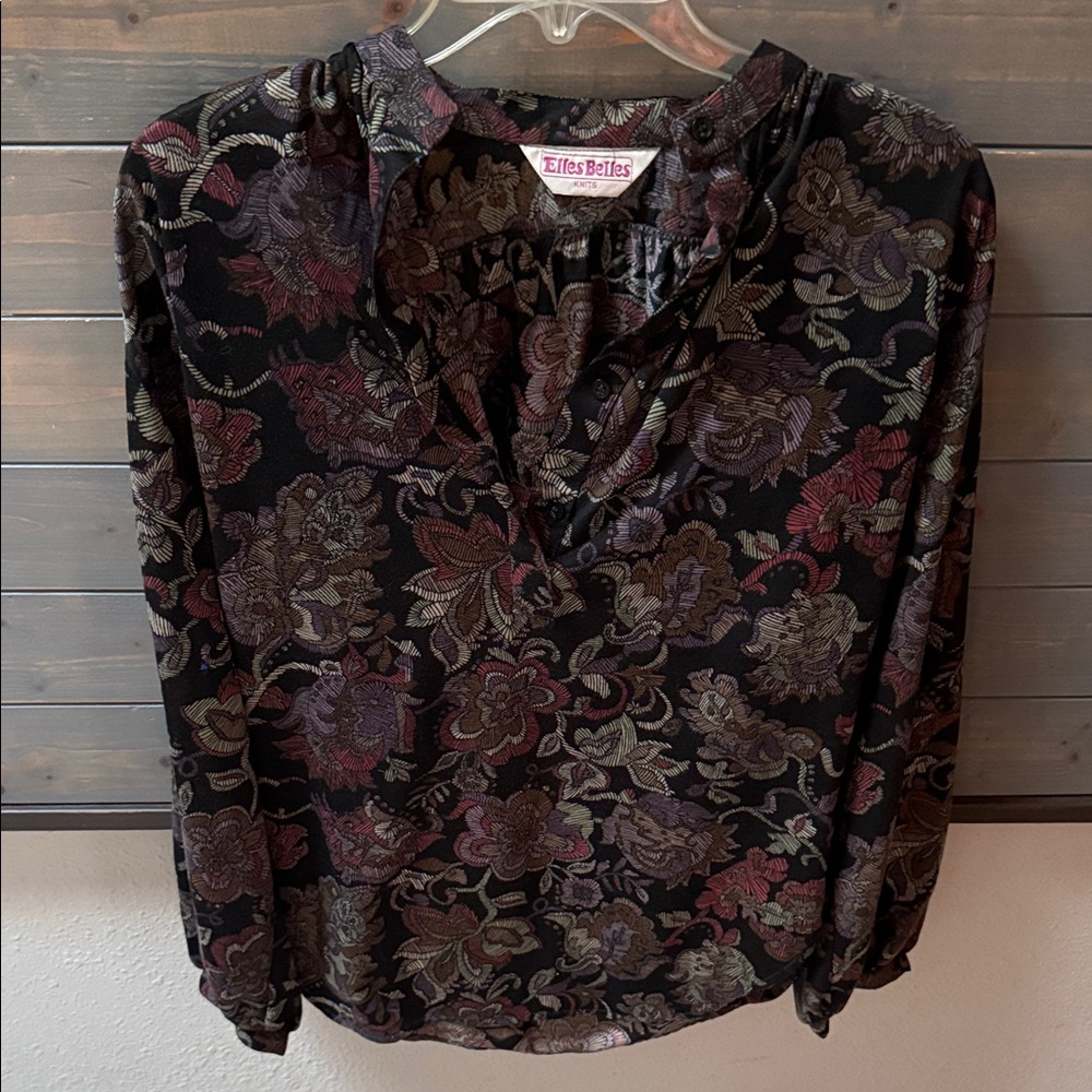 Elles Belles Floral Black Blouse